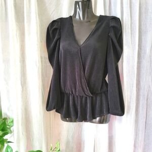 Ruffle puffy sleeve black long sleeve top